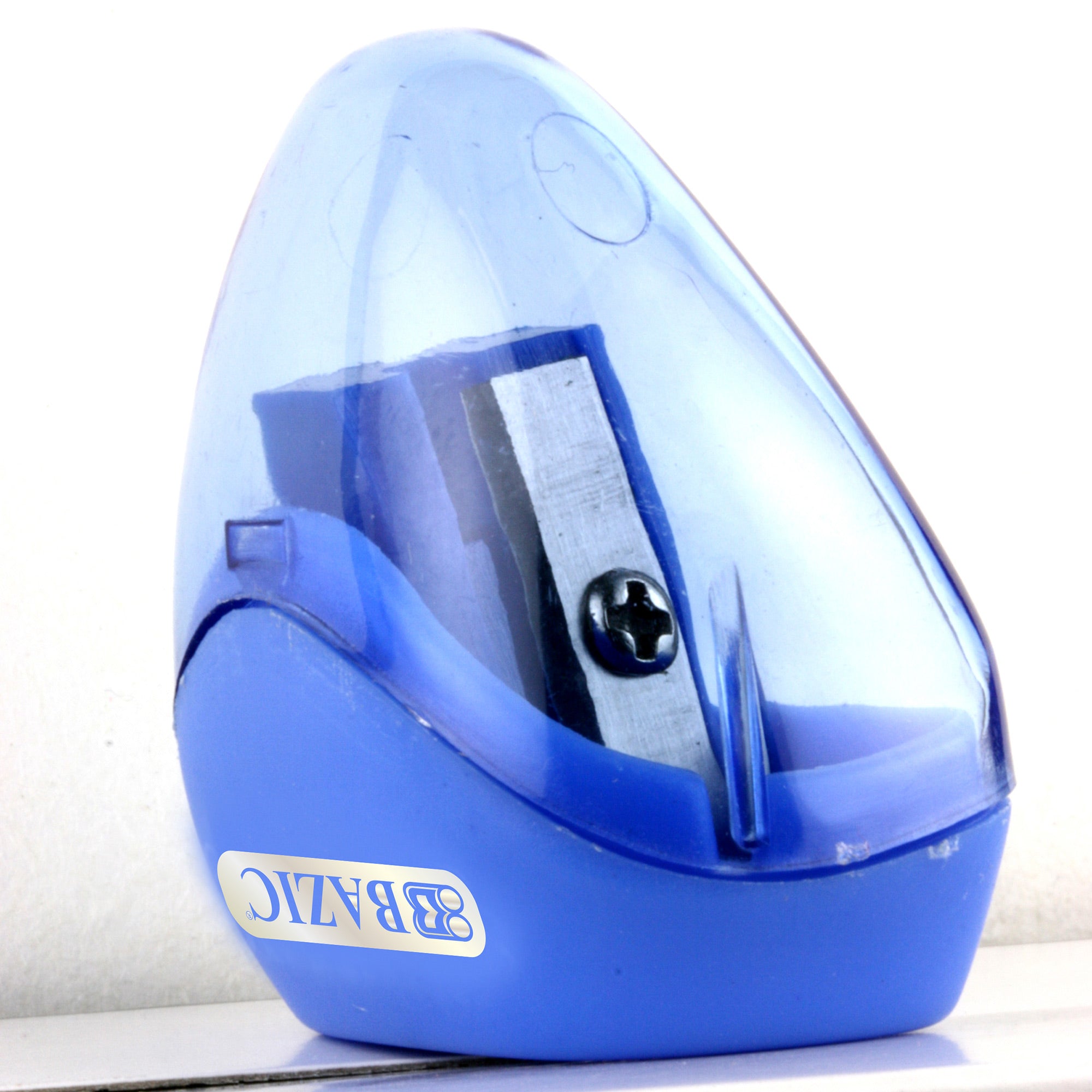 BAZIC TRIANGLE HB2 JUMBO / SHARPENER THREE PACK